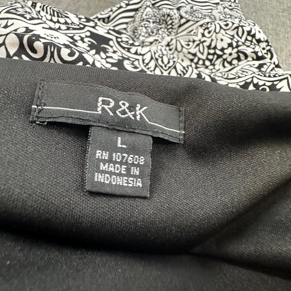 R&K Dress Black‎ White Red Round Neck Sleeveless Large Stretch Mandala Print - Picture 2 of 15